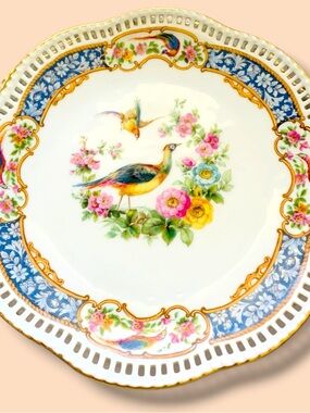 Vintage Bavarian Porcelain Set of Four Dishes 7”